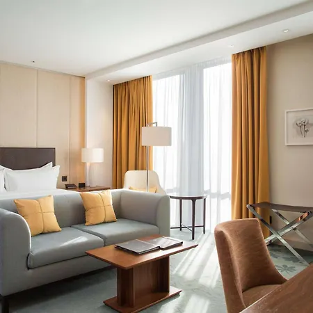 Hilton 5* Kiev