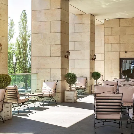 Szálloda Hilton 5*
