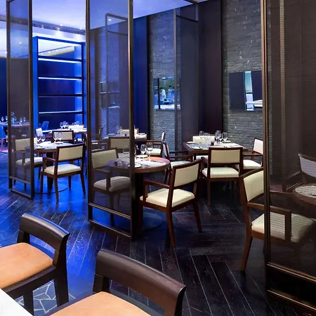 Hilton 5*
