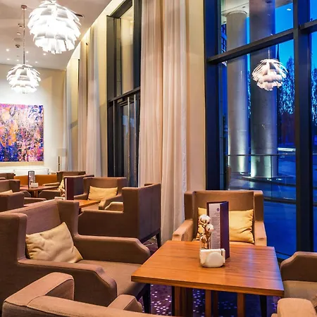 Hilton Hotel 5*