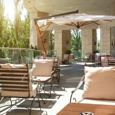 Hilton 5*