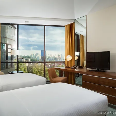 Hilton Hotel 5*